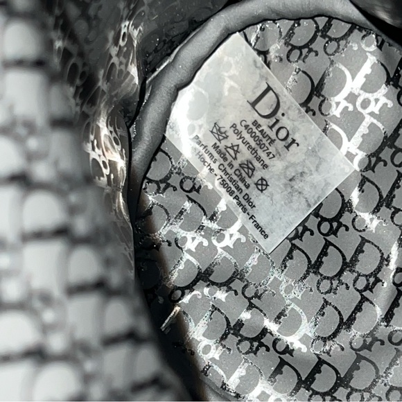 DIOR VIP Limited Edition Make Up Bag Brush Holder Display Pouch, NIB - Picture 11 of 13